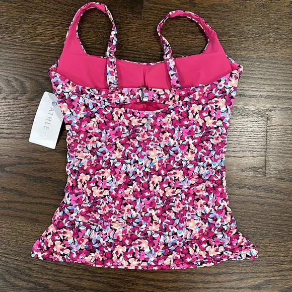 Athletes square neck tankini - Picture 2 of 5